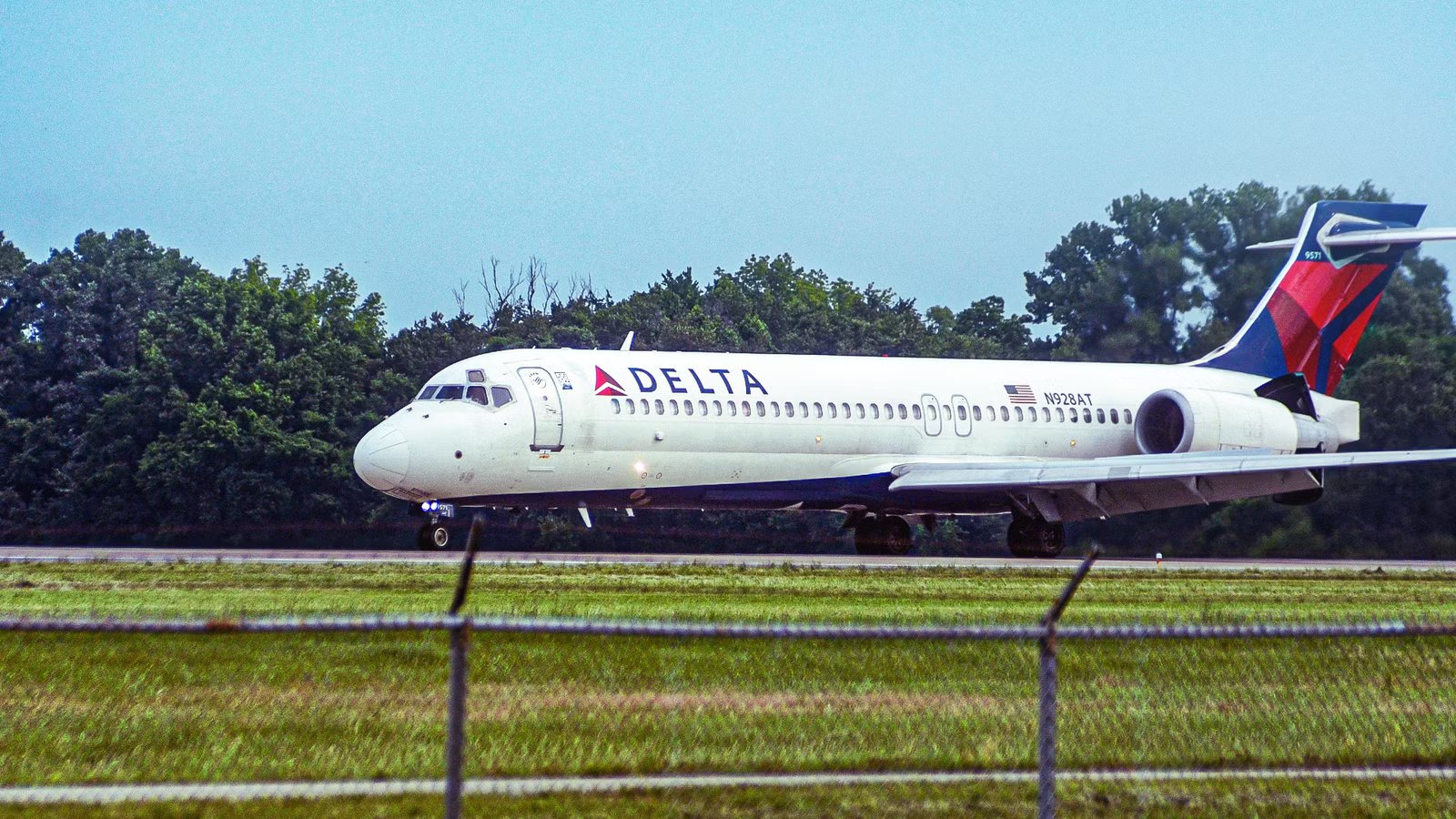 Why Delta Air Lines’ Quiet Exit From Minneapolis Marks The End Of The DC-9 Era In America