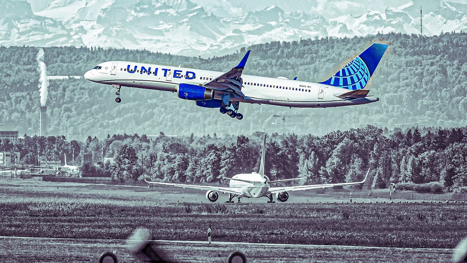 United Airlines Plots JFK Expansion By Hunting Slots From Rivals Flying At A Loss