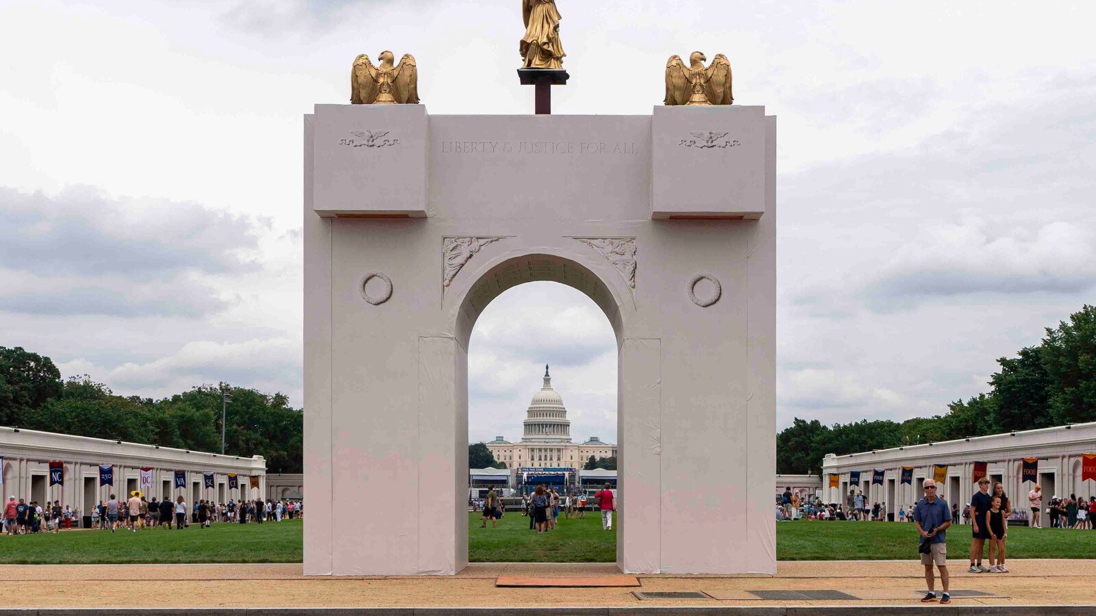 National Park Service backs Trump’s arch, despite its impact on Washington’s sightline