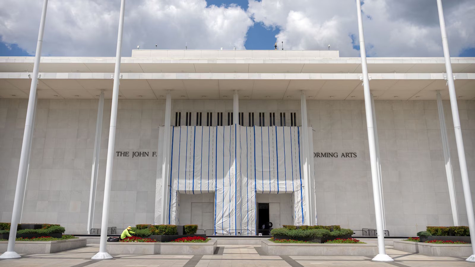 Kennedy Center board set to vote on whether to move forward with closure