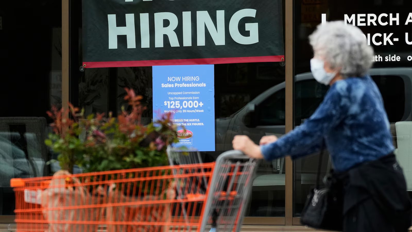 US unemployment claims rise but remain at healthy level