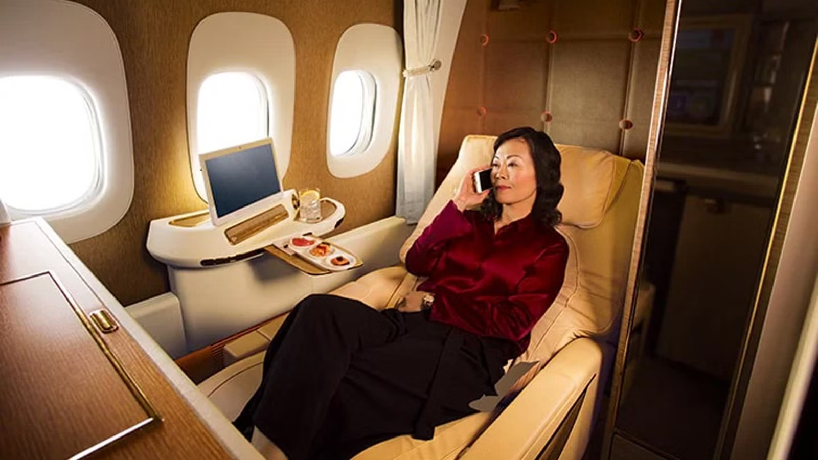 7 First Class Suites So Private That Passengers Forget Other Travelers Exist