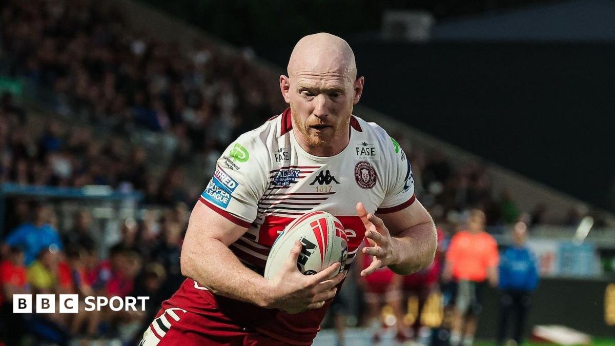 Liam Farrell: Decorated Wigan Warriors captain to retire at end of season