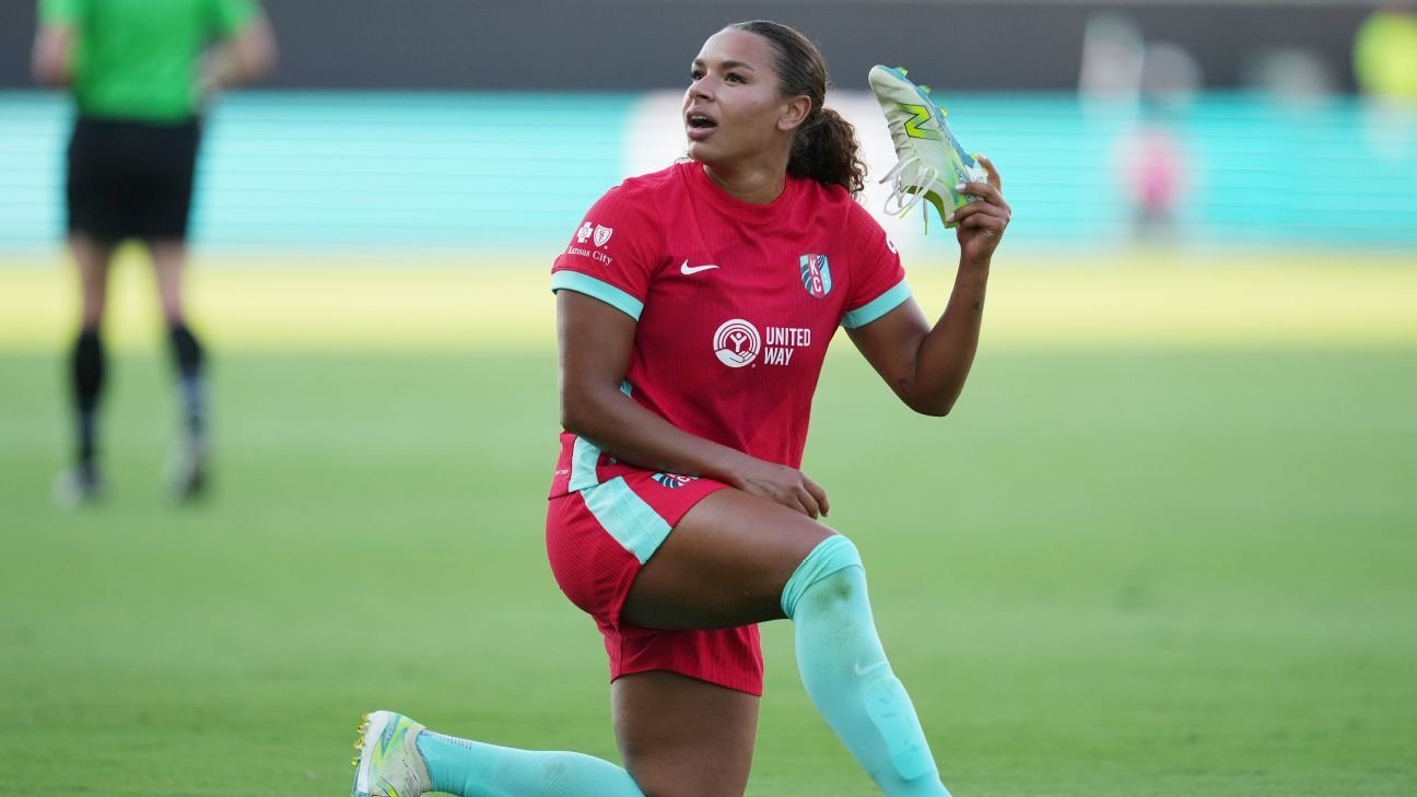 NWSL, players and brands face off: Should league get a cut of cleat sponsorship money?