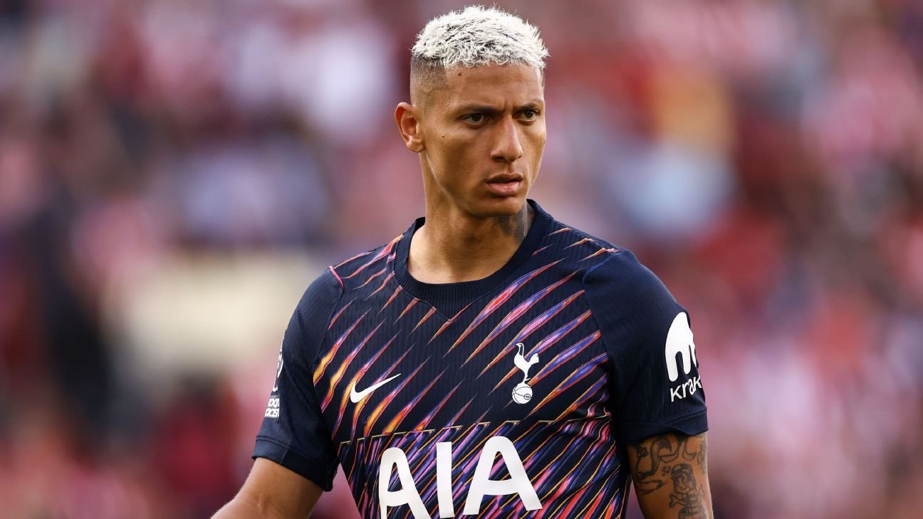 Transfer rumors, news: Trabzonspor eye Richarlison move on deadline day