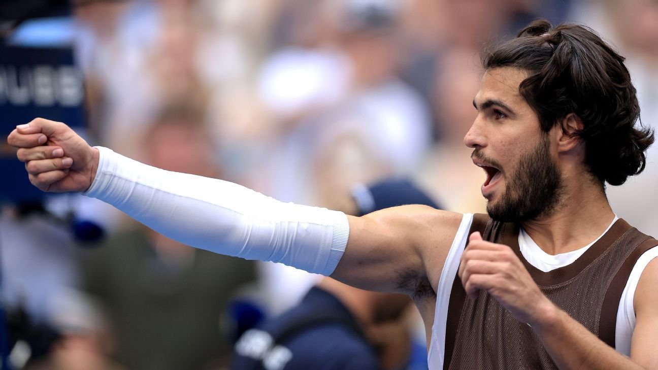 Carlos Alcaraz plans to take more breaks during tennis season