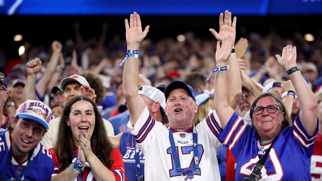 Bills celebrate new Highmark Stadium in style with big win