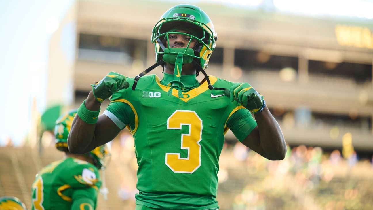 Oregon WR McClellan, TE Johnson sit out 84-0 win with injuries