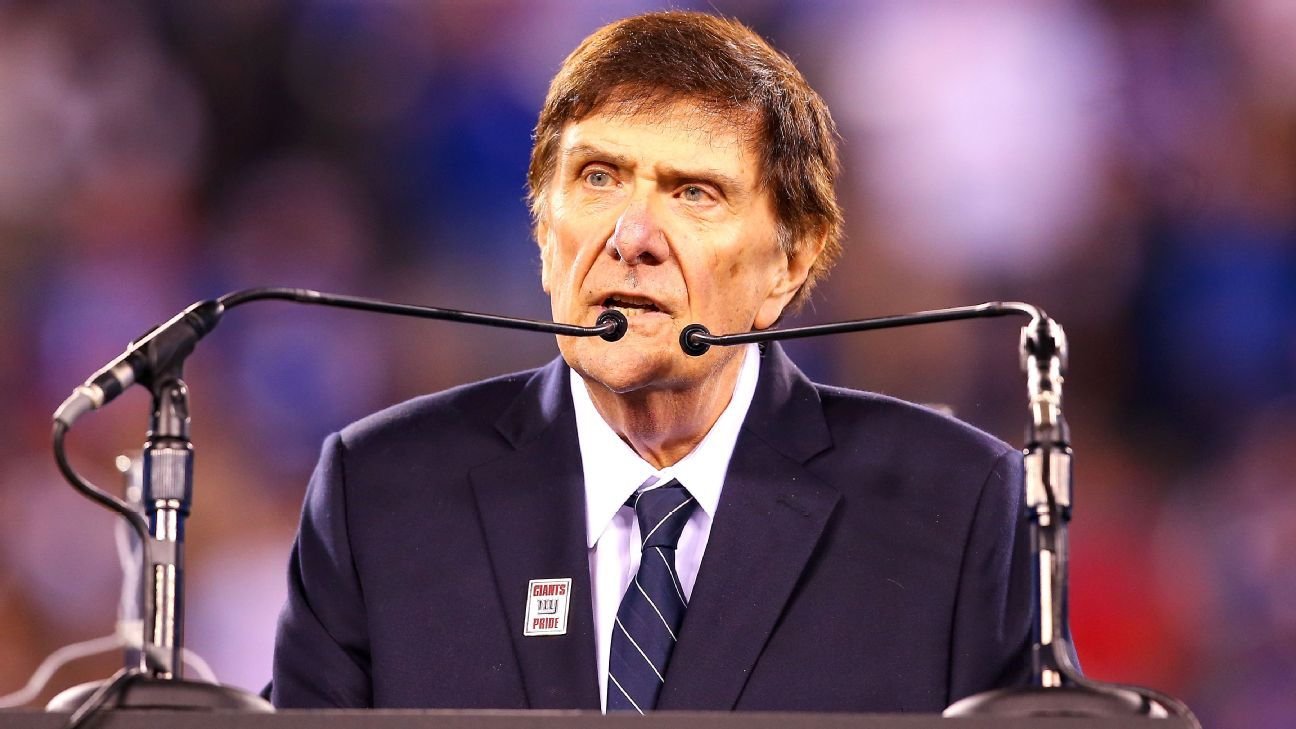Ernie Accorsi, longtime NFL executive and Giants GM, dies at 84