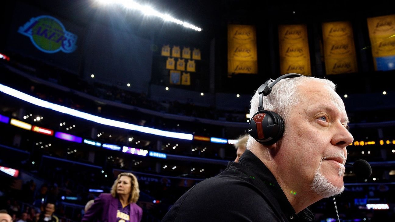 Longtime Lakers public-address announcer Lawrence Tanter dies