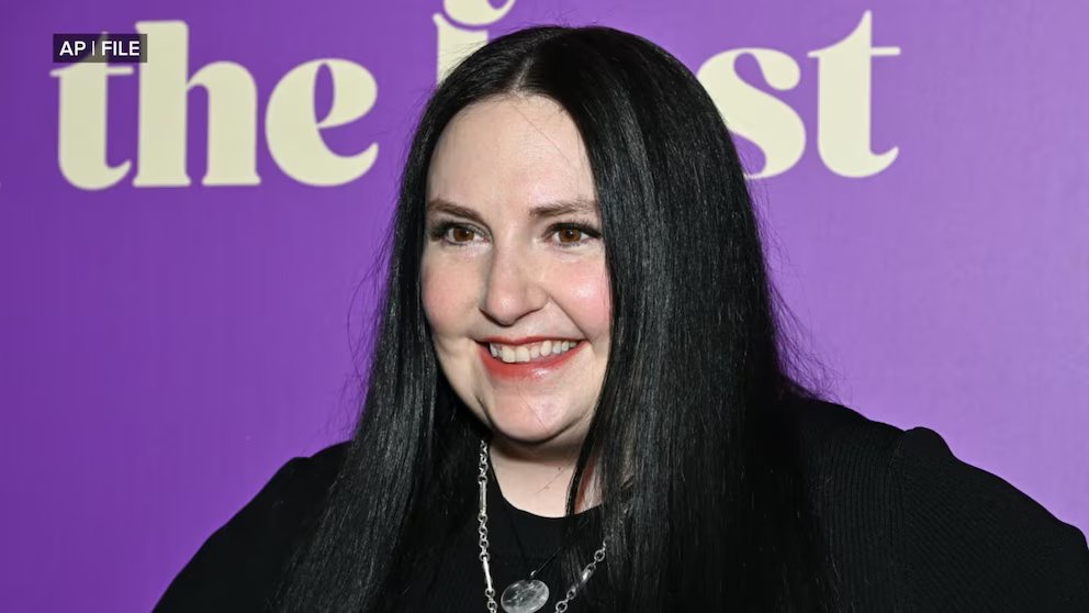WATCH:  Lena Dunham, Matthew Lillard, Metallica: Here's what's trending
