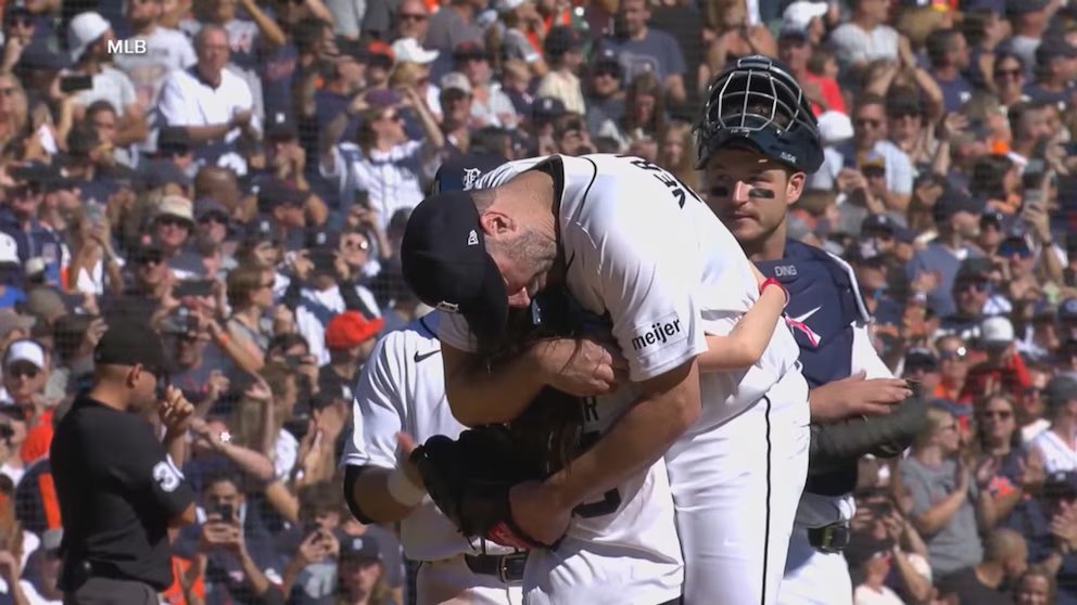 WATCH:  Justin Verlander’s emotional final start