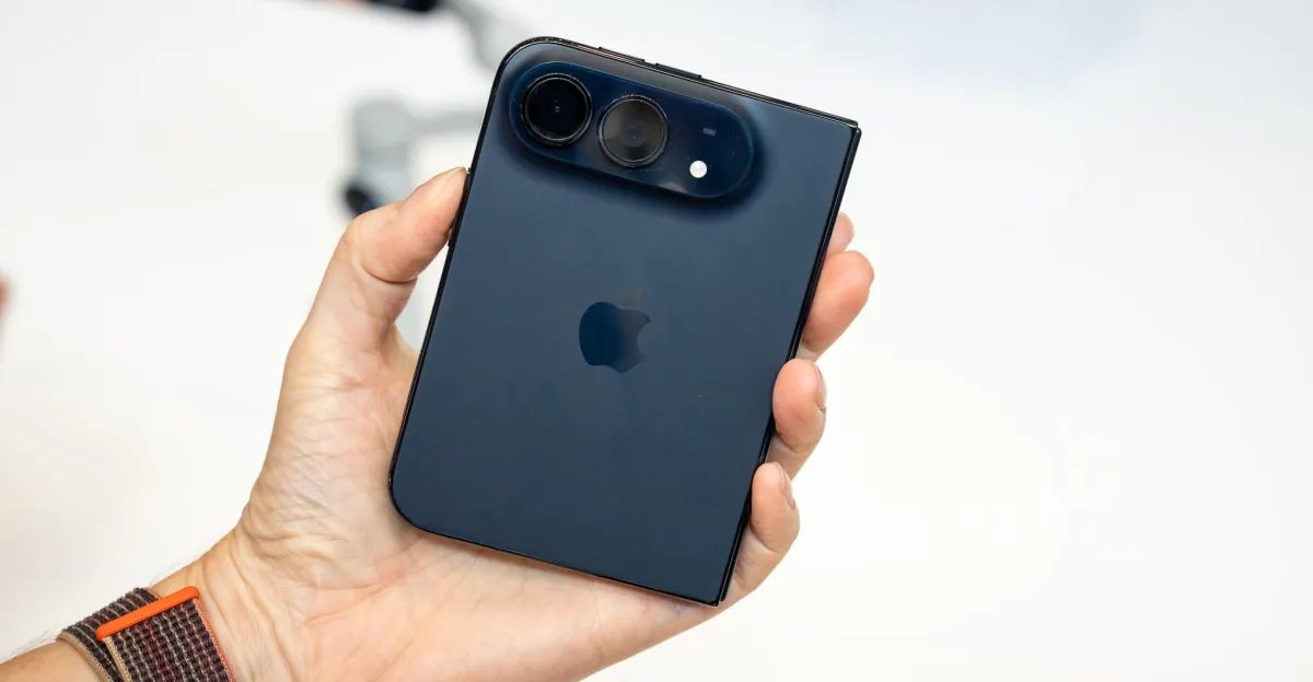 Verge staffers react to the iPhone Duo: What we love and don’t love