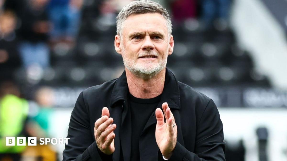 Graham Alexander: Bradford City ‘reluctantly’ give Preston North End permission to speak to boss
