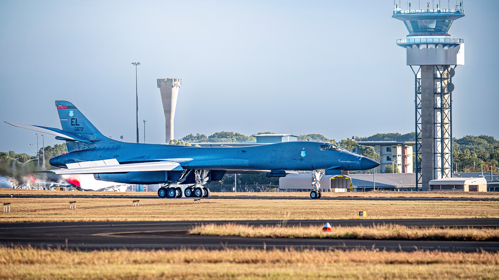 Why The US Air Force Replaced 33 Feet Of A B-1B Bomber’s Spine 3 Months Early