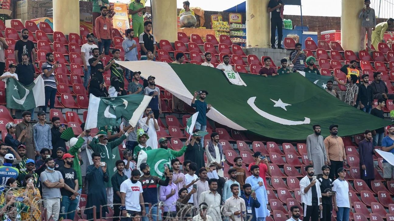 Protesters mistake Pakistan’s U-19 team for asylum seekers in Portsmouth