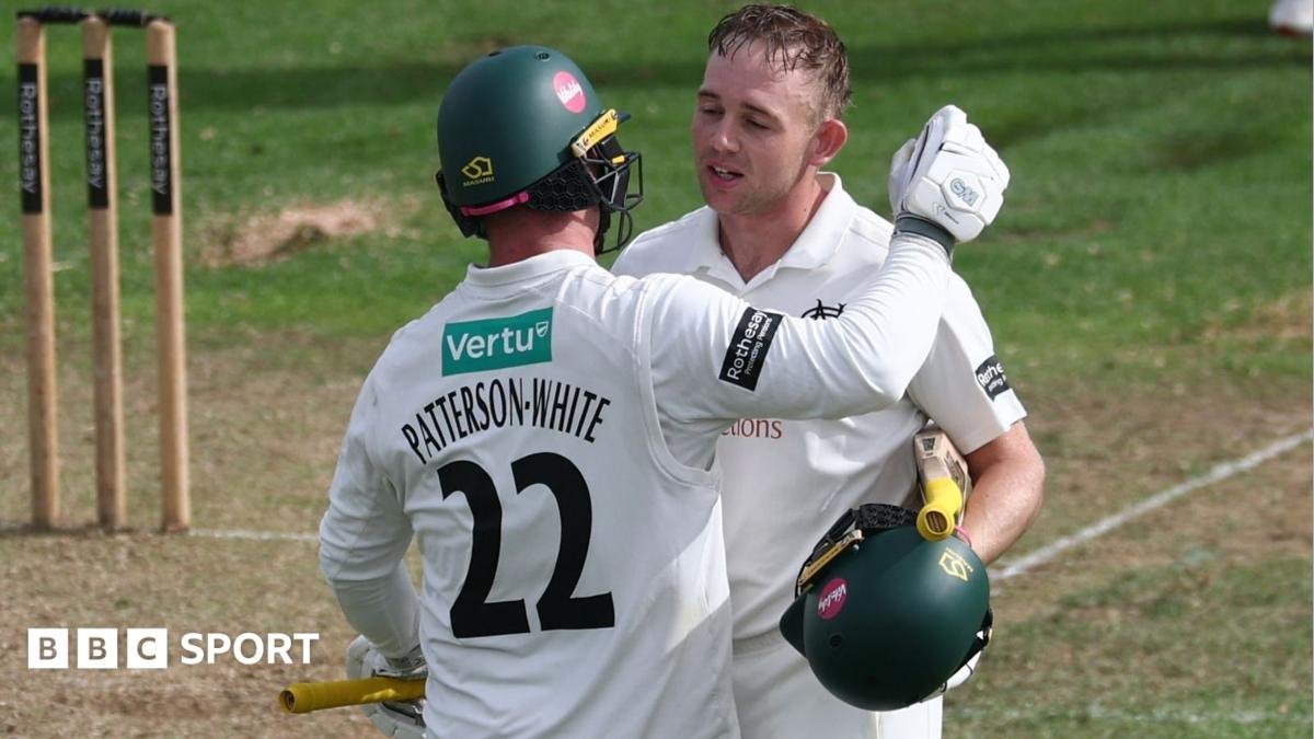 County Championship: Jack Haynes helps Notts dominate Leicestershire