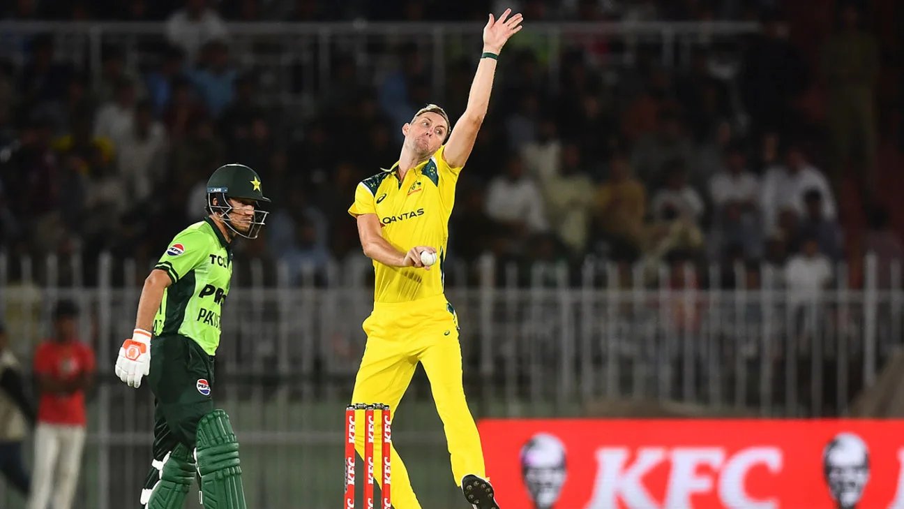 Australia news – Billy Stanlake emerges as unlikely Test contender