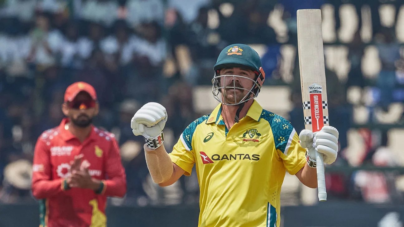 Head's 75-ball hundred sets up huge Australia total