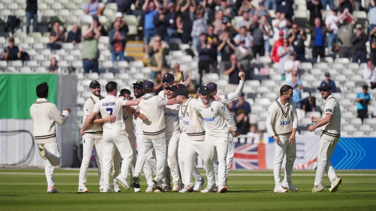County DIV1 2026, WAR vs LEI 66th Match Match Report, September 24 – 26, 2026