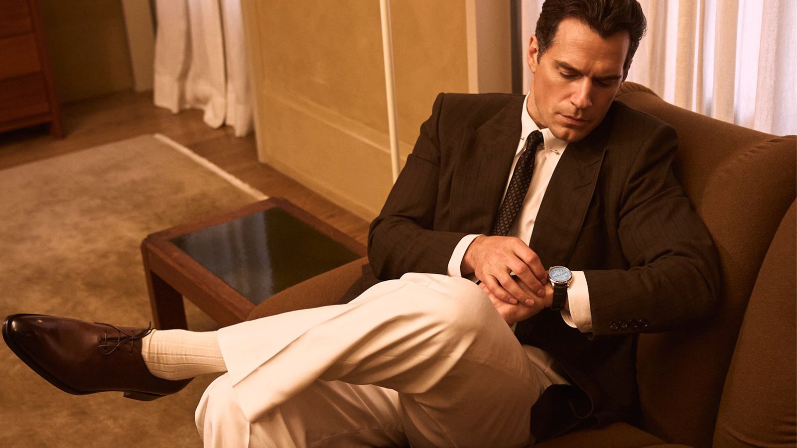 Henry Cavill on Style and the Longines Master Collection