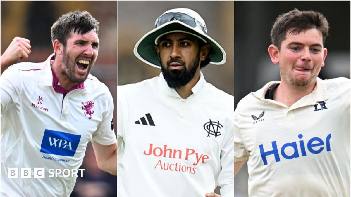County Championship: Notts, Somerset and Warwickshire vie for title