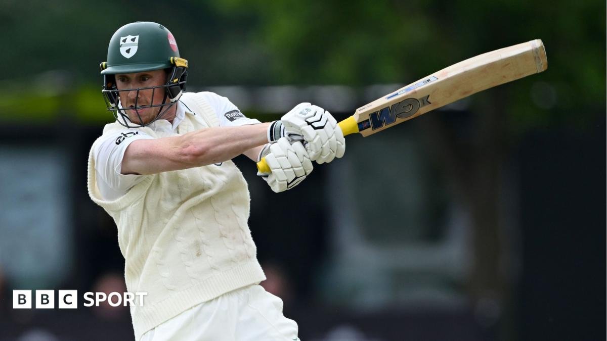 County Championship: Worcs survive marathon Stokes spell to defy Durham