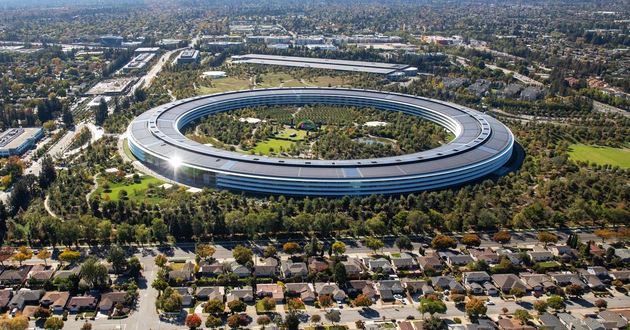 Apple Event Live Blog: Folding iPhone, Apple Watch Series 12, AirPods, and More
