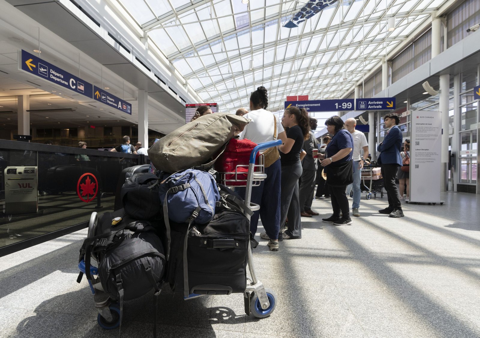 There is no free money in airport privatization
