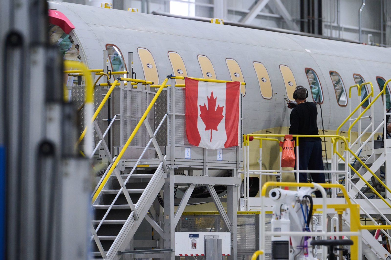 Trump says no to Bombardier sales in the U.S. as tariff deadline looms