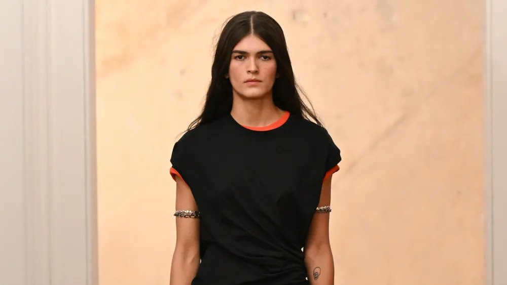 Eckhaus Latta Spring 2027 Ready-to-Wear runway, fashion show & collection review.