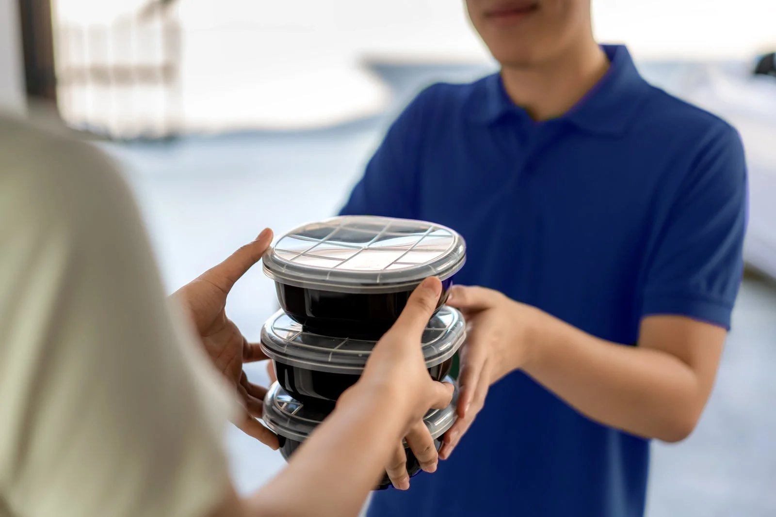 Best food delivery app: DoorDash, Uber Eats or Grubhub?