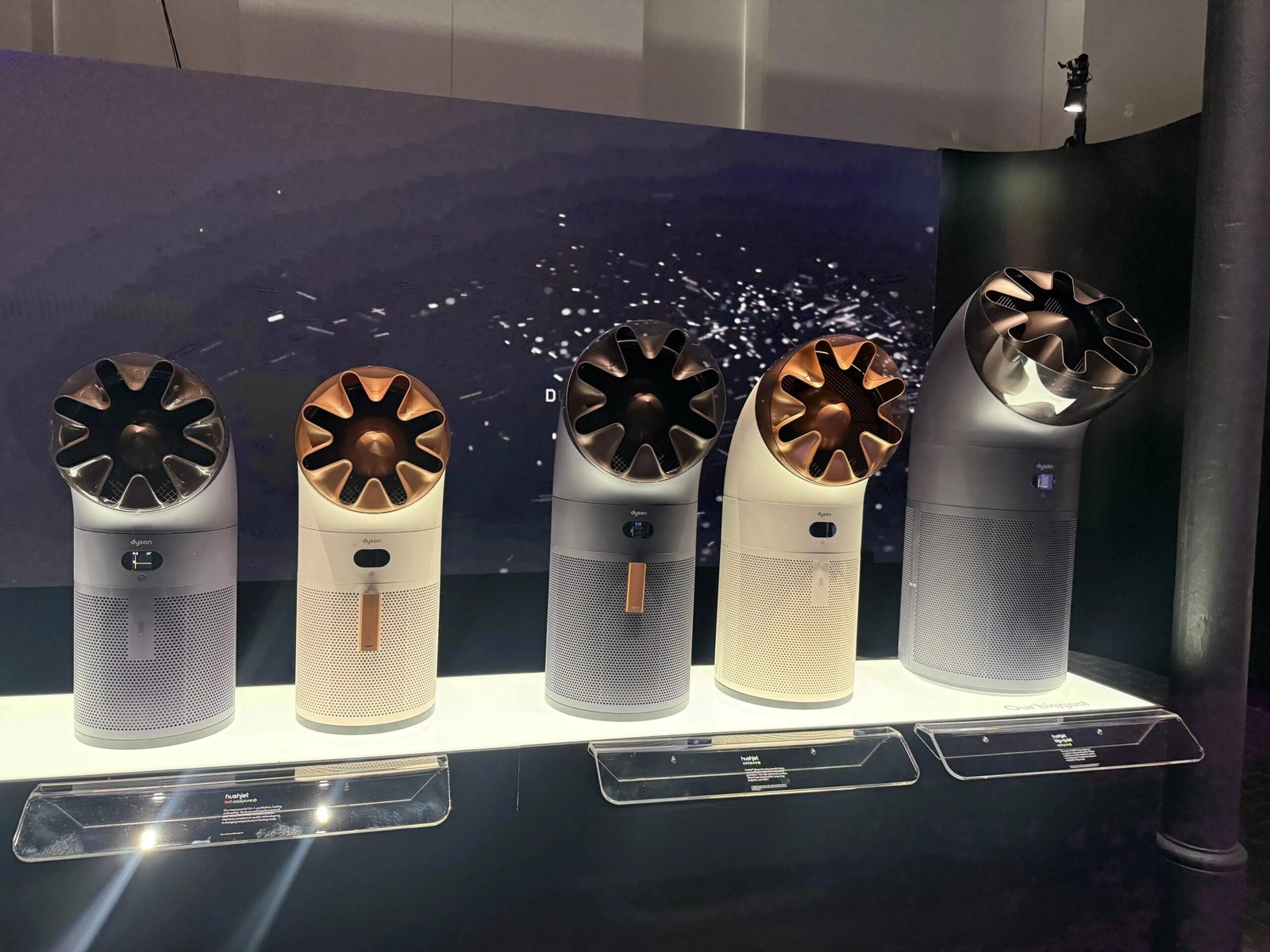 Dyson’s Huge Pipe-Like Air Purifier Moves Like a Dune Sandworm and Blows Air Across the Room 