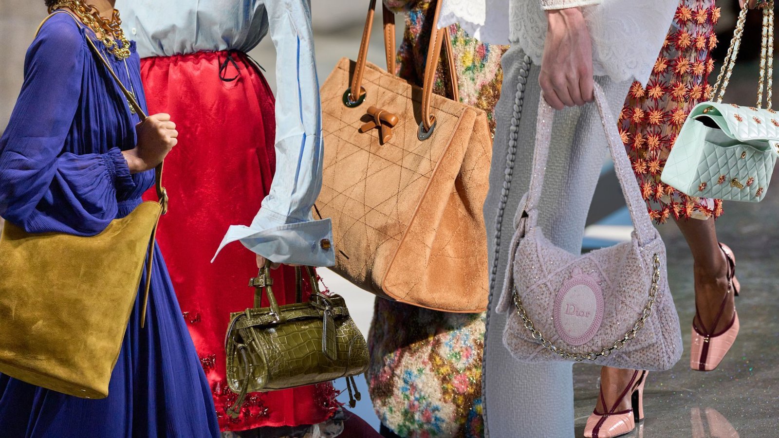 6 Key Autumn Bag Colour Trends, As Seen on the Runway