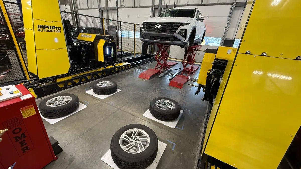 PitPro’s first tire-changing robot goes live in Canada