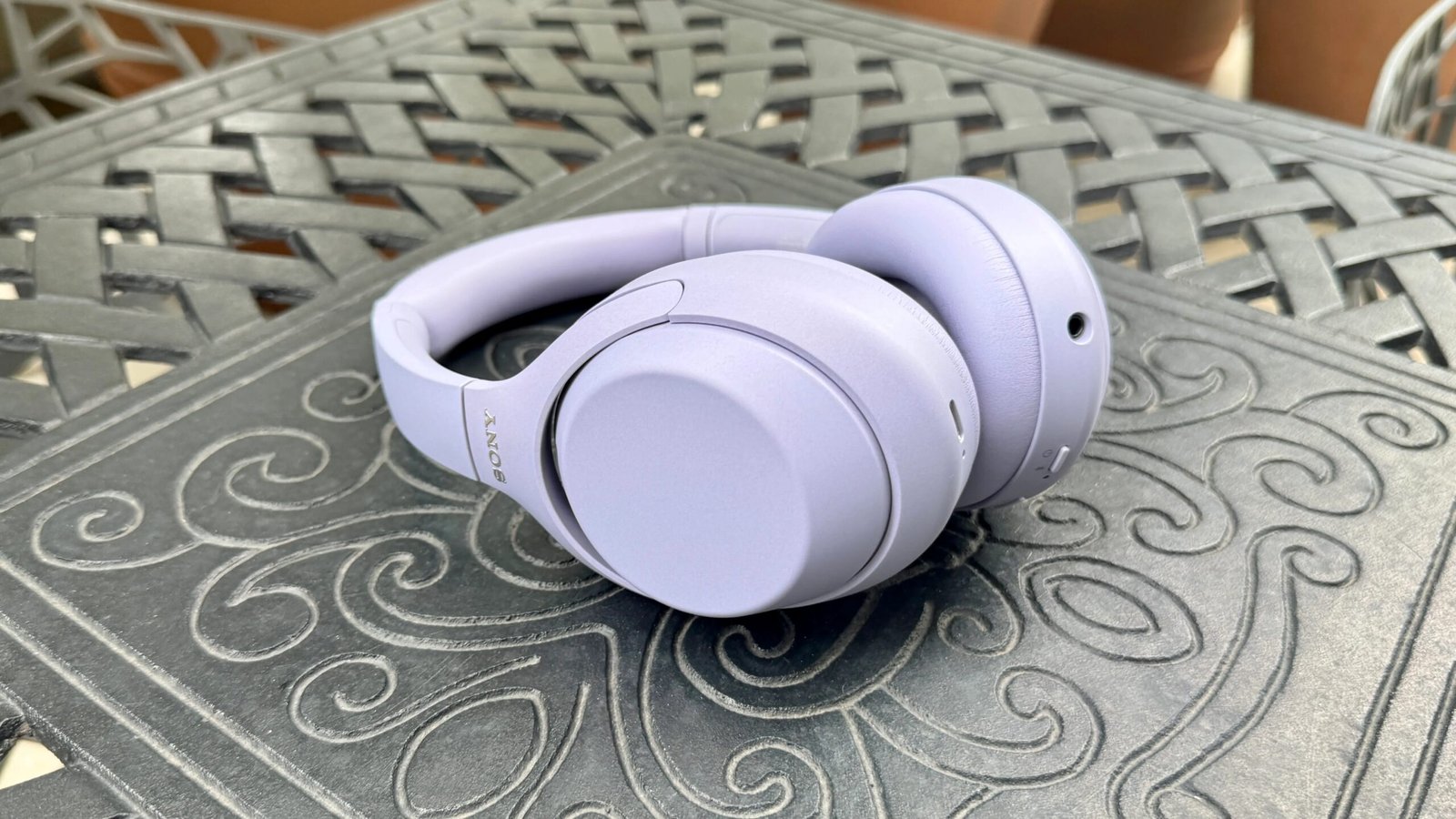 Sony Surprises With New 1000XM4C 2nd Gen Headphones With Updated Sound, Bluetooth 6.0