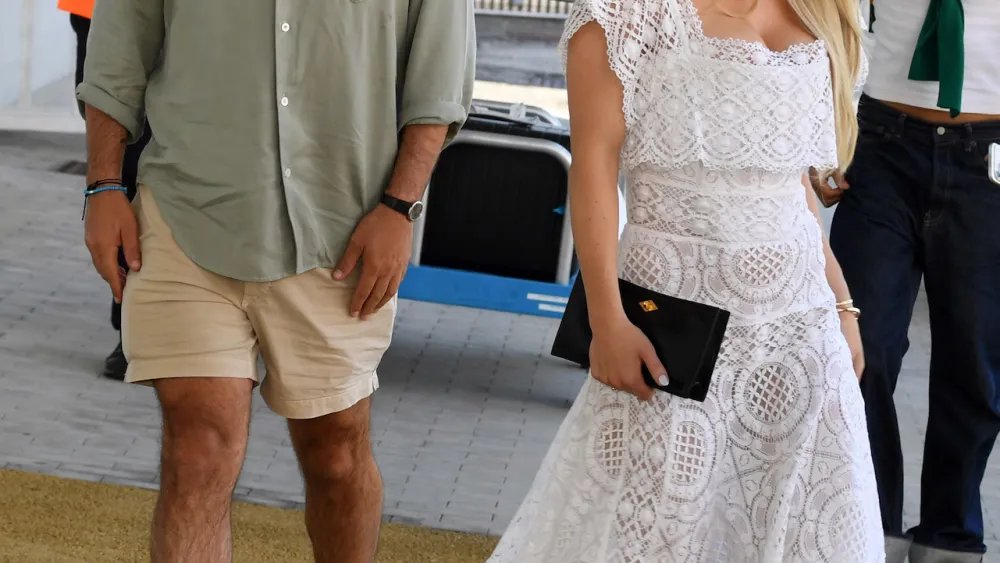 Sydney Sweeney’s Saint Laurent Sandals Elevate Her Breezy Venice Look