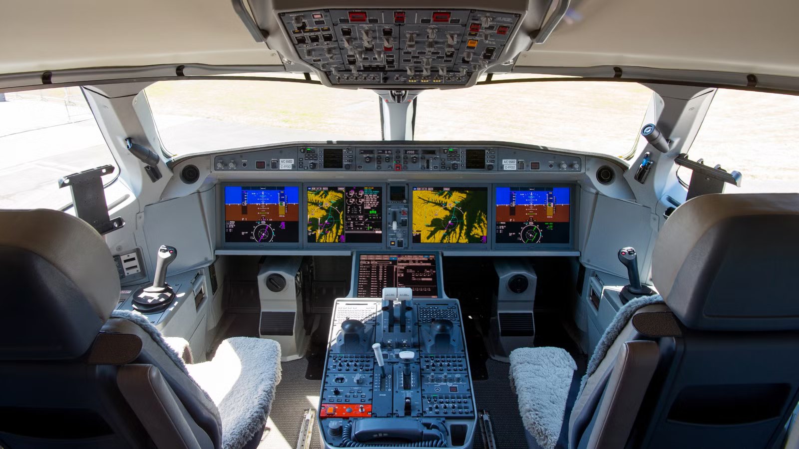 The Airbus A220’s Unique Fly-By-Wire System That Sets It Apart From Every Other Narrowbody