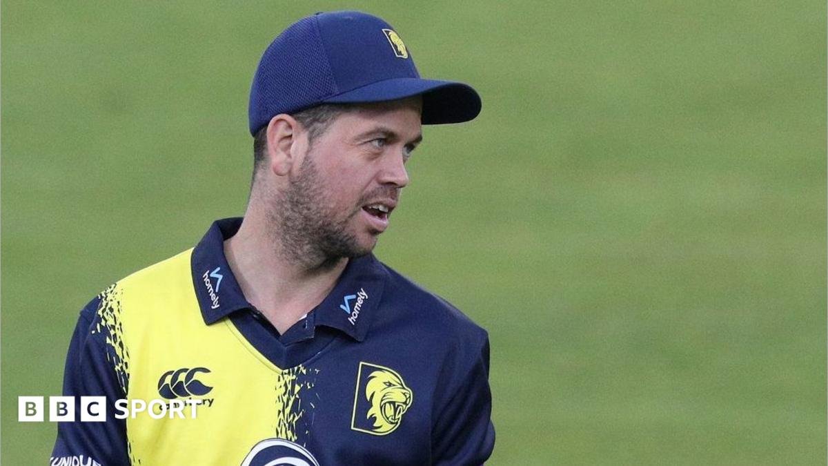 Nathan Sowter: Durham spinner to join Surrey for 2027 season