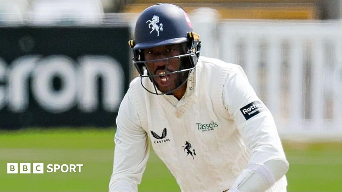 County Championship: Pears push on after bowling out Kent at Canterbury