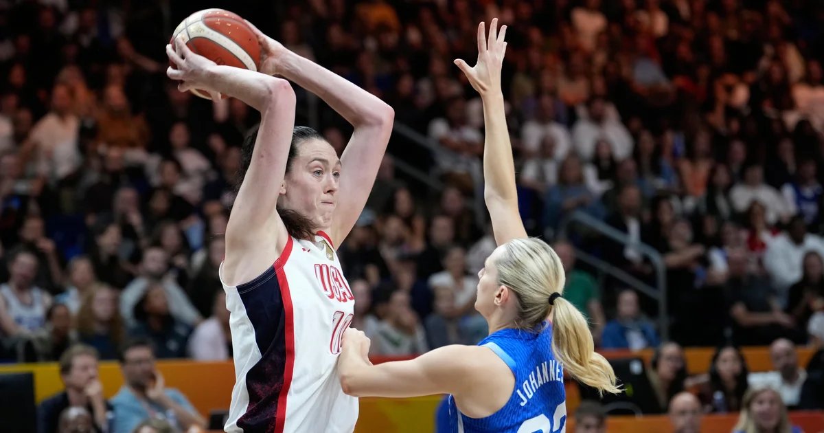U.S. wins fifth straight women’s FIBA World Cup title after overcoming 14-point deficit against France