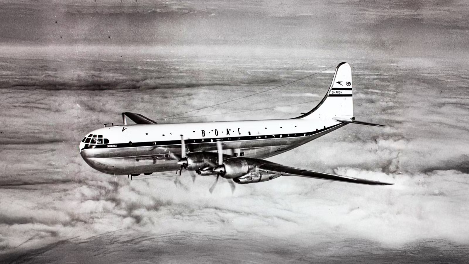 A B-29 Bomber Quirk Gave Boeing’s 377 Stratocruiser Its Famous Cocktail Lounge