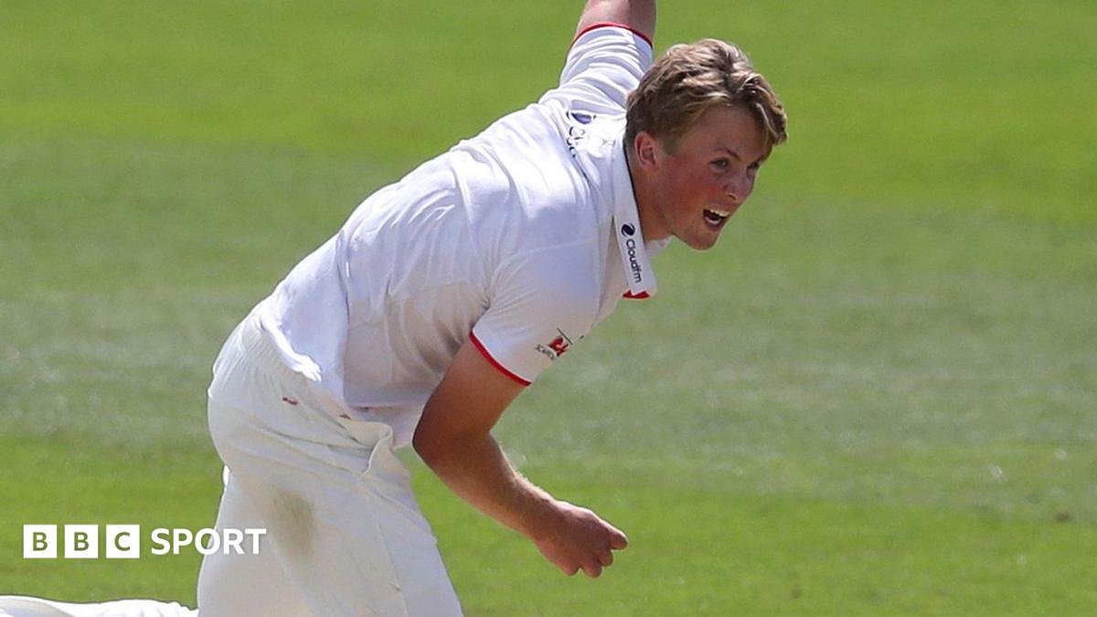 County Championship: Ben Allison stars as Worcestershire thrash Derbyshire