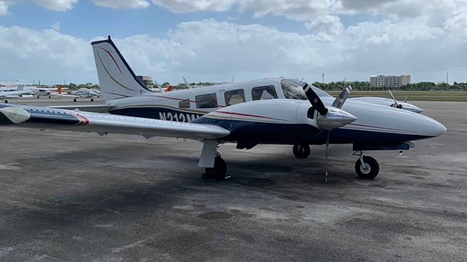 American family missing in apparent crash of small plane off Bahamas coast