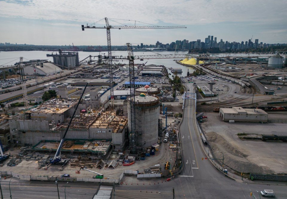 July GDP was flat despite construction, utilities gains: StatCan