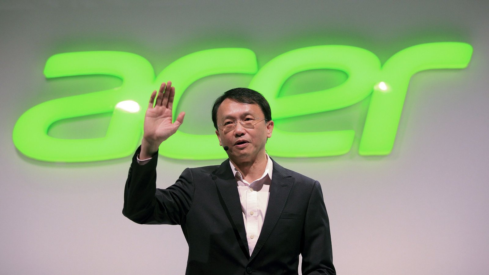 Woah, here’s a tech CEO saying the memory crisis won’t be as bad as everyone expects