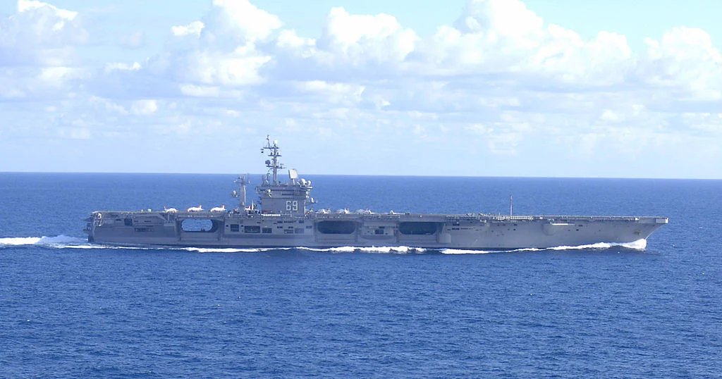 2 U.S. aviators eject landing plane on carrier off Virginia and 4 sailors hurt, Navy says