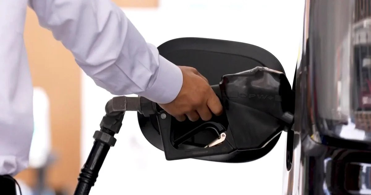As gas averages $4.31 nationwide, diesel fuel hits all-time high: “It’s painful. It’s real hard”
