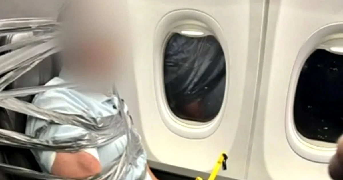 Passenger duct taped to seat after allegedly calling flight attendant racial slur