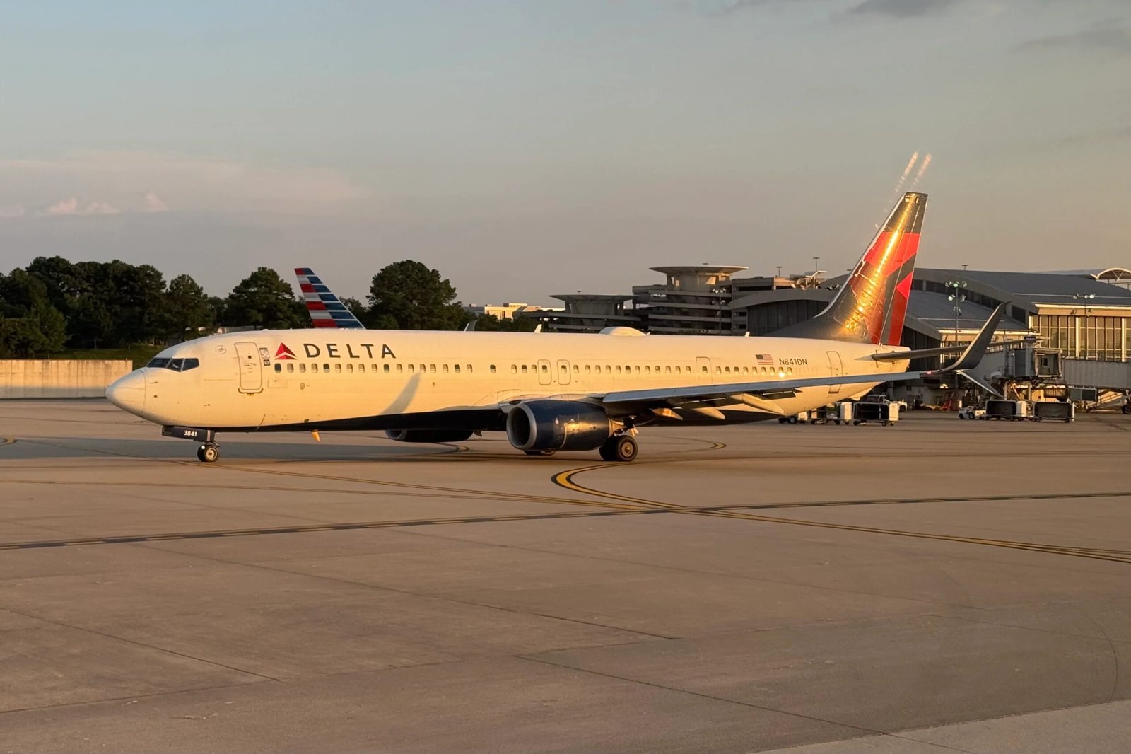 Delta cuts 2 routes from New York, Seattle in latest shakeup